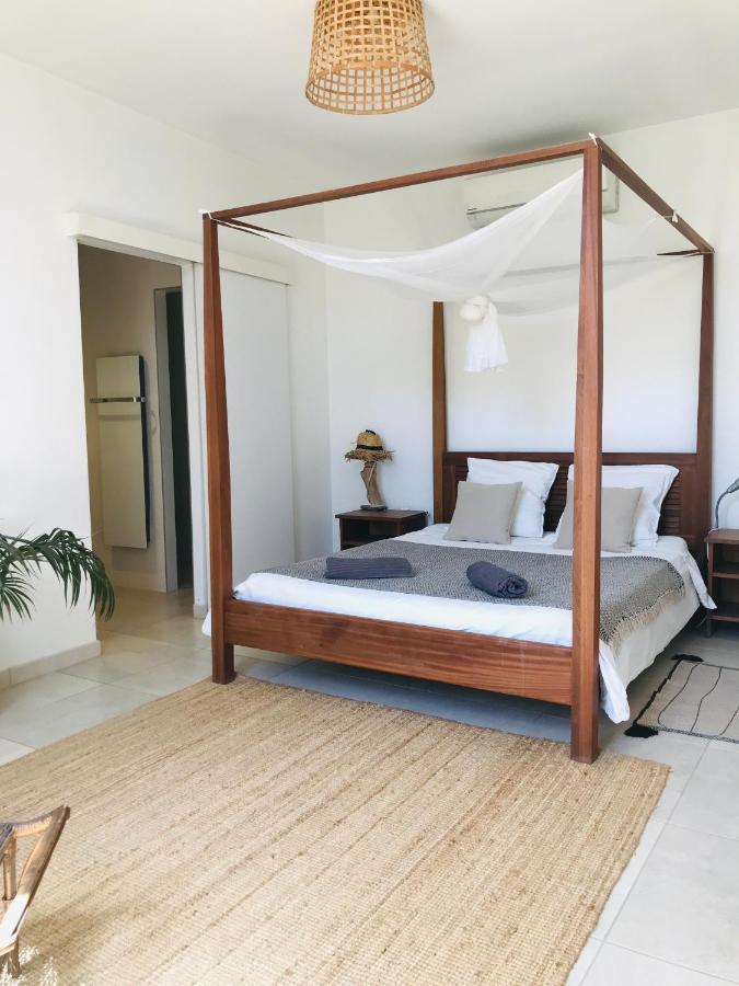 Ferme St Pierre 2 Suites Avec Repas, Piscine, Clim, Cheminee Ou Baignoire Spa Chabeuil エクステリア 写真